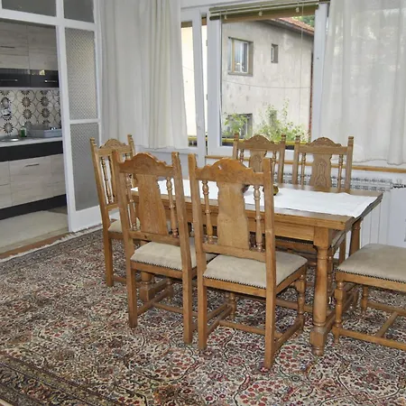 Family & Friends -free Parking Apartment Sarajevo